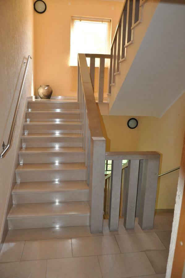Batinic Apartmani Omis Bagian luar foto