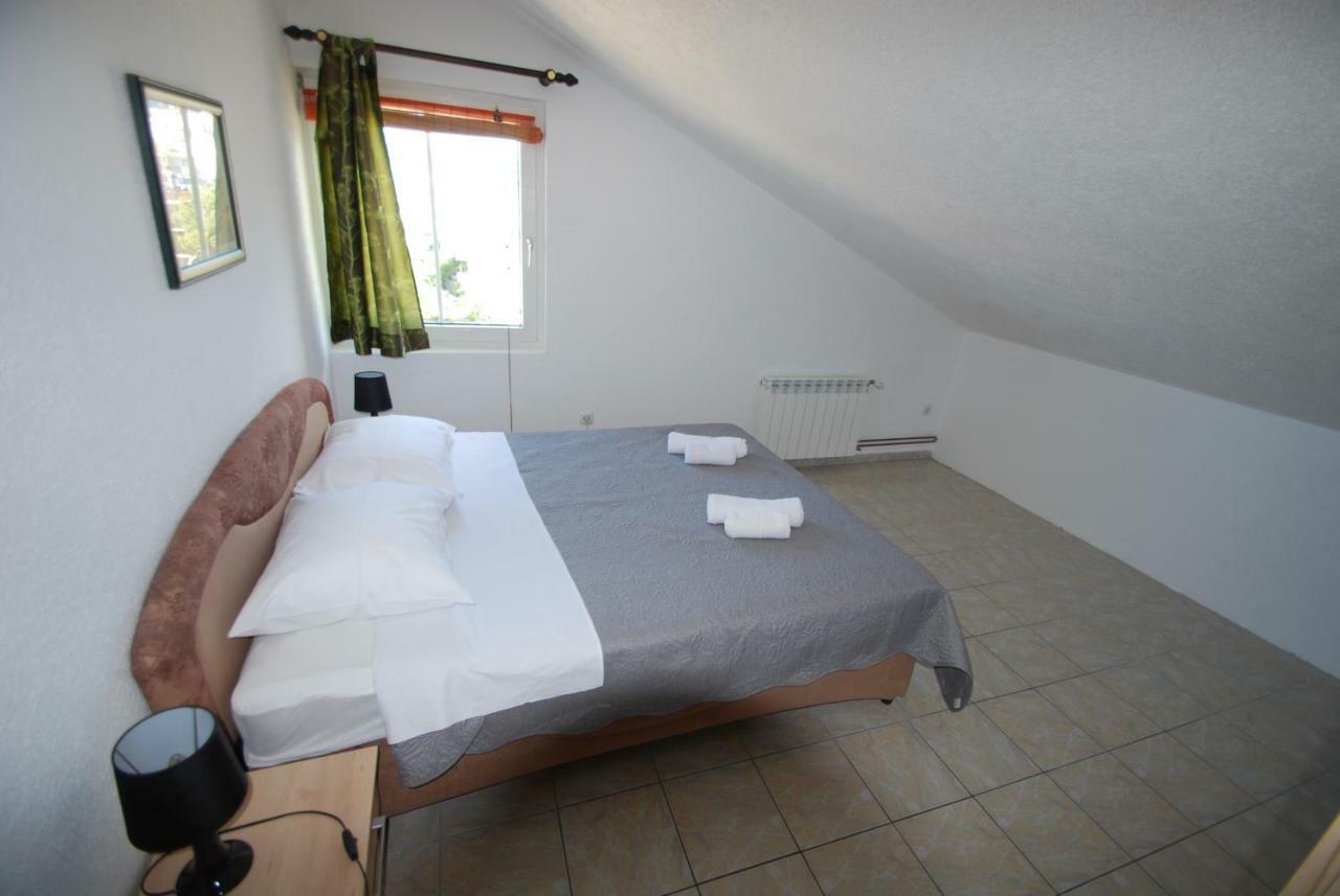 Batinic Apartmani Omis Bagian luar foto
